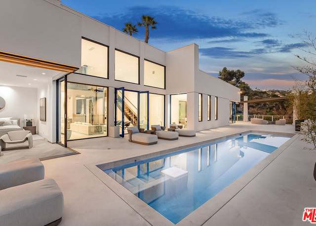 Property at 9405 Sierra Mar Pl, Los Angeles, CA 90069, 5 beds, 6.5 baths