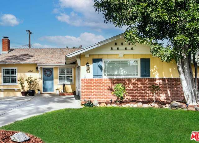 Property at 22021 De La Osa St, Woodland Hills, CA 91364, 4 beds, 2.5 baths