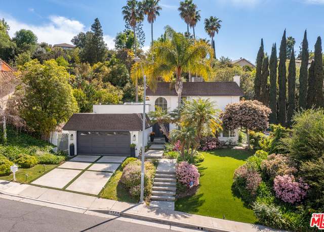 Property at 4729 Monarca Dr, Tarzana, CA 91356, 5 beds, 3 baths