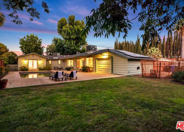Property at 6001 Oakdale Ave, Woodland Hills, CA 91367, 3 beds, 3 baths