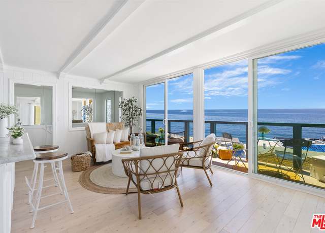 Property at 11924 Whitewater Ln, Malibu, CA 90265, 1 bed, 2 baths