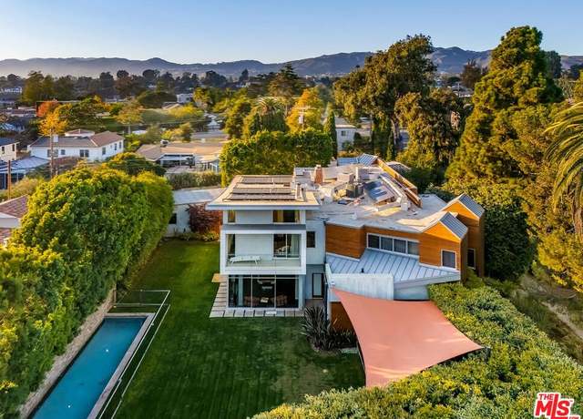 Property at 831 Georgina Ave, Santa Monica, CA 90402, 5 beds, 5.5 baths