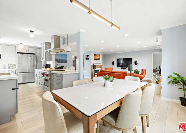 Property at 1228 14th St #201, Santa Monica, CA 90404, 3 beds, 2 baths