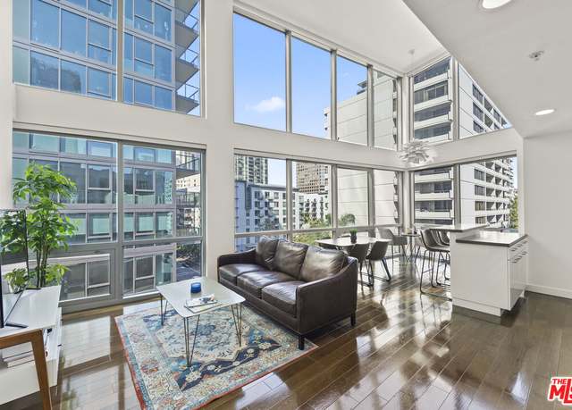 Property at 901 S Flower St #700, Los Angeles, CA 90015, 2 beds, 2 baths