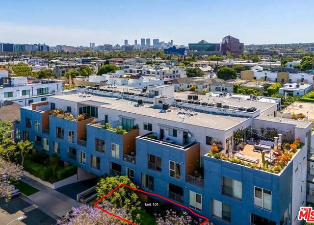 Property at 855 N Croft Ave #101, Los Angeles, CA 90069, 2 beds, 2.5 baths
