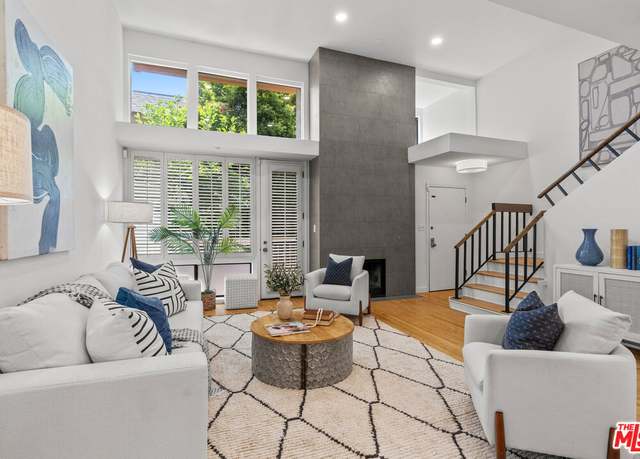 Property at 1705 S Westgate Ave #2, Los Angeles, CA 90025, 3 beds, 3 baths