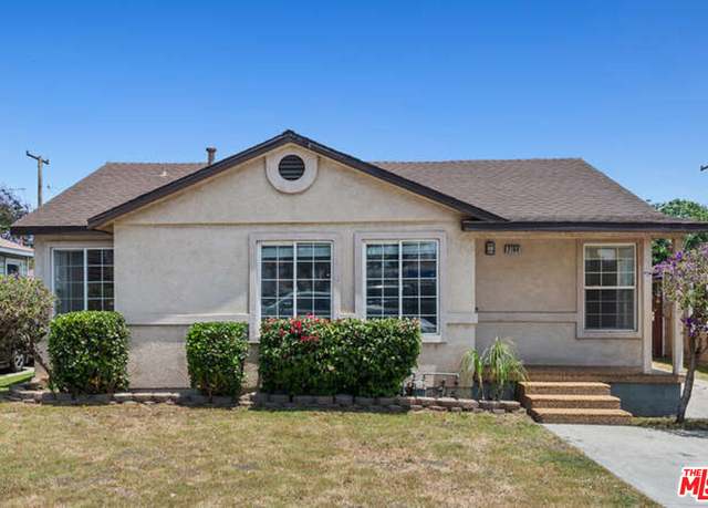 Property at 2164 S Victoria Ave, Ventura, CA 93003, 3 beds, 1.5 baths