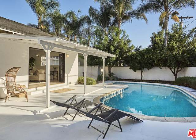 Property at 8531 Norwich Ave, North Hills, CA 91343, 4 beds, 3 baths