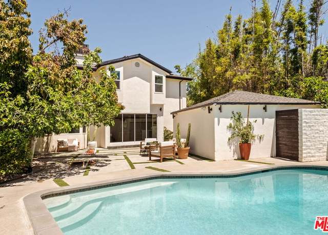 Property at 13514 Morrison St, Sherman Oaks, CA 91423, 5 beds, 4 baths
