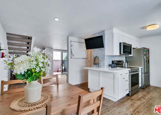 Property at 5815 Doverwood Dr #34, Culver City, CA 90230, 2 beds, 1.5 baths