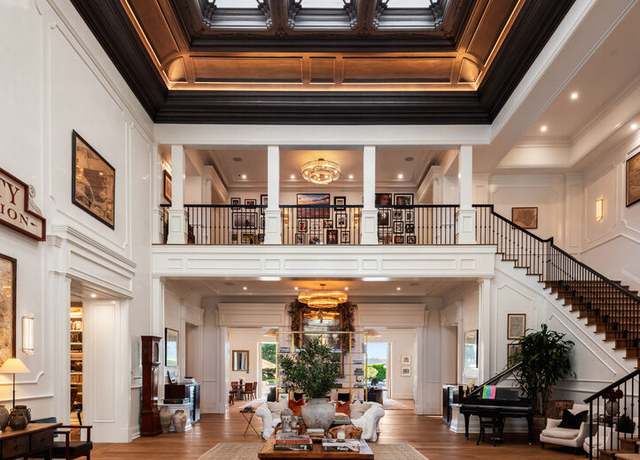 Property at 2571 Wallingford Dr, Beverly Hills, CA 90210, 12 beds, 24 baths