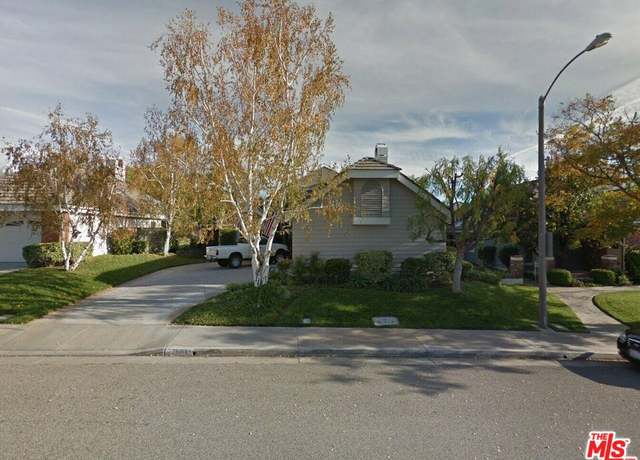Property at 26065 Bellis Dr, Valencia, CA 91355, 4 beds, 3.5 baths