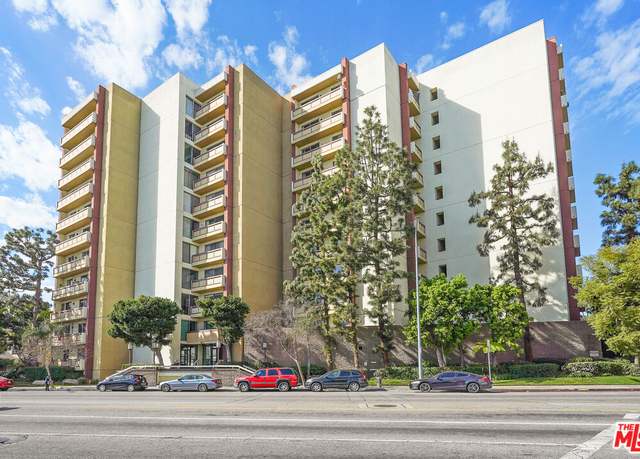 Property at 321 S San Vicente Blvd #103, Los Angeles, CA 90048, 2 beds, 2 baths