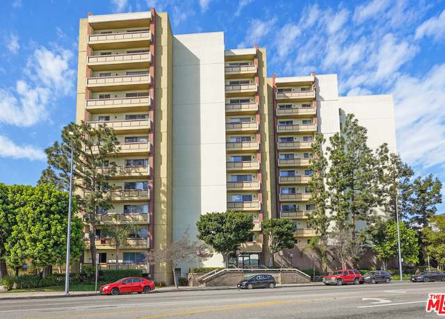 Property at 321 S San Vicente Blvd #103, Los Angeles, CA 90048, 2 beds, 2 baths
