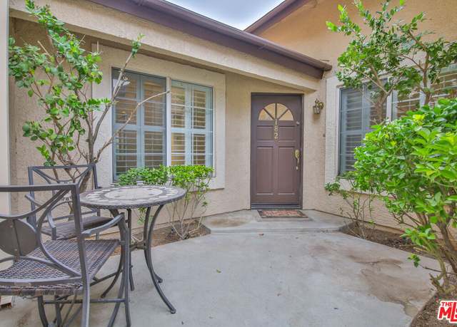 Property at 22902 Banyan Pl #182, Santa Clarita, CA 91390, 3 beds, 2 baths