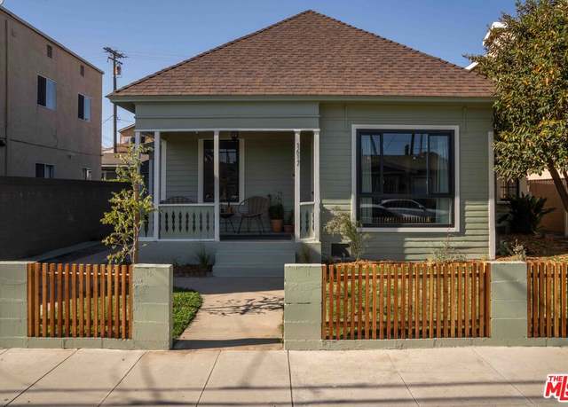 Property at 1617 E Florida St, Long Beach, CA 90802, 3 beds, 1 bath