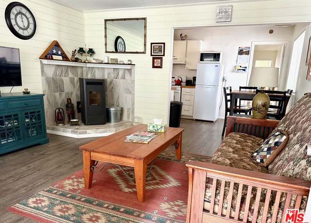Property at 1029 W Fairway Blvd, Big Bear City, CA 92314, 2 beds, 1 bath