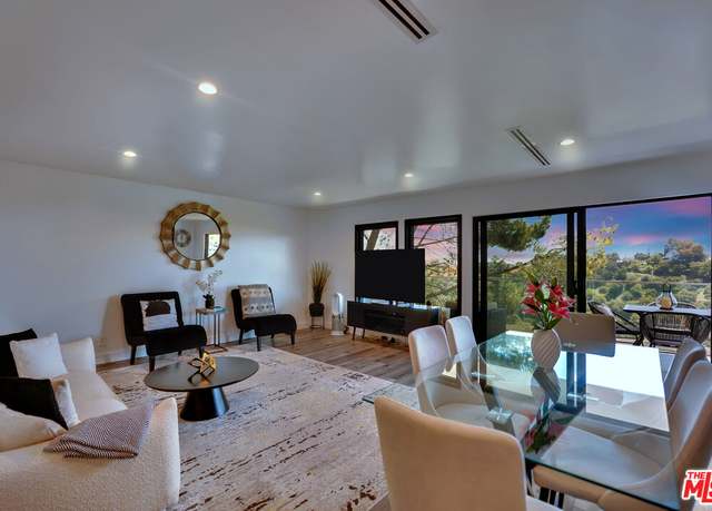 Property at 8960 Crescent Dr, Los Angeles, CA 90046, 4 beds, 3.5 baths