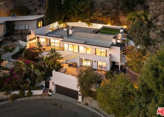 Property at 1790 Viewmont Dr, Los Angeles, CA 90069, 3 beds, 3 baths