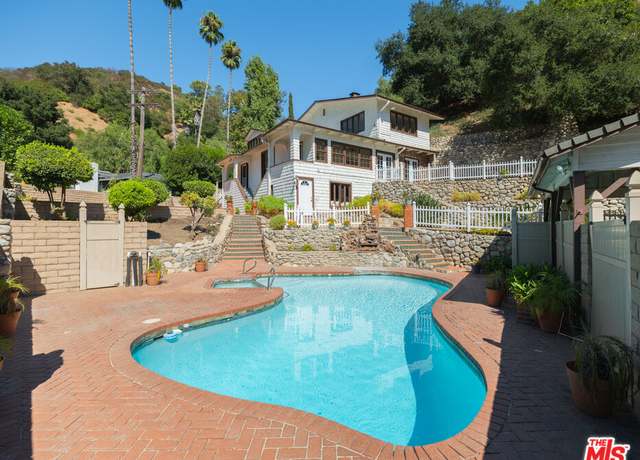 Property at 2136 Benedict Canyon Dr, Beverly Hills, CA 90210, 3 beds, 3.5 baths