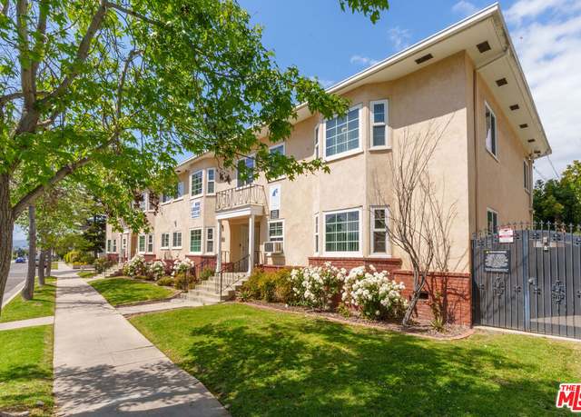Property at 1128 Masselin Ave, Los Angeles, CA 90019, 12 beds, 12 baths