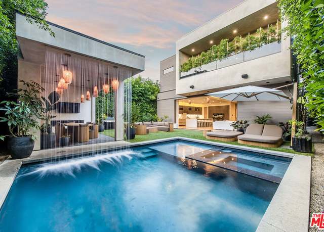 Property at 347 N Alfred St, Los Angeles, CA 90048, 5 beds, 5.5 baths