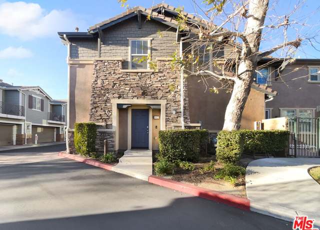 Property at 16722 Nicklaus Dr #42, Rancho Cascades, CA 91342, 2 beds, 2 baths