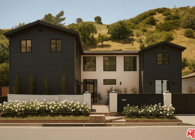 Property at 1937 N Beverly Dr, Beverly Hills, CA 90210, 6 beds, 5.5 baths