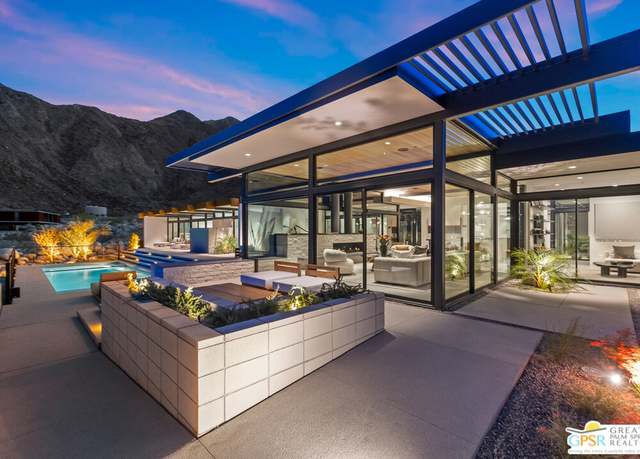 Property at 2399 City View Dr, Palm Springs, CA 92262, 4 beds, 4.5 baths