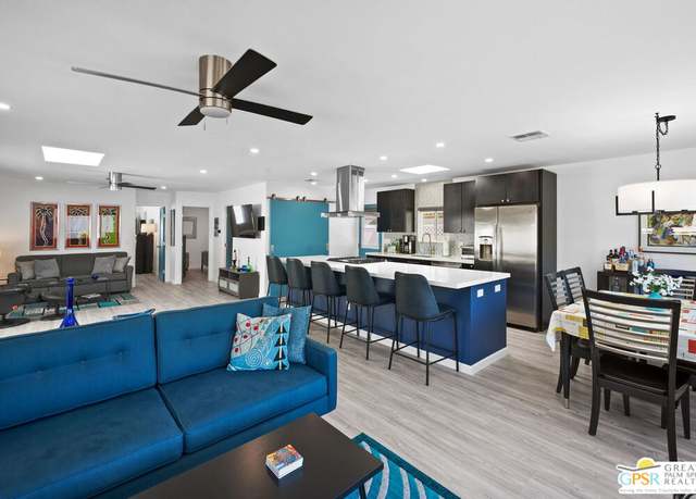 Property at 240 Los Pinos Dr, Palm Springs, CA 92264, 2 beds, 2 baths