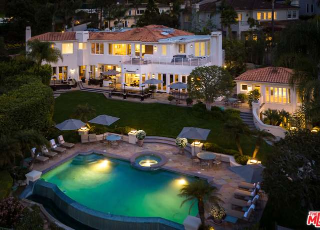Property at 14035 Aubrey Rd, Beverly Hills, CA 90210, 7 beds, 10 baths