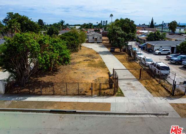 Property at 2028 E 126th St, Compton, CA 90222, 3 beds, 2 baths