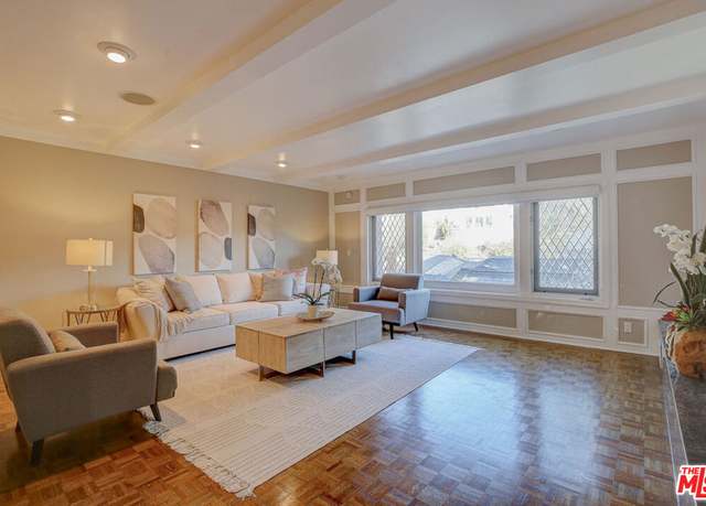 Property at 3250 Velma Dr, Los Angeles, CA 90068, 3 beds, 2 baths