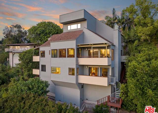 Property at 6201 Quebec Dr, Los Angeles, CA 90068, 3 beds, 4 baths
