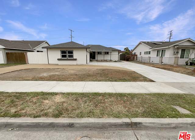 Property at 1326 E Kenwood Ave, Anaheim, CA 92805, 3 beds, 1.5 baths