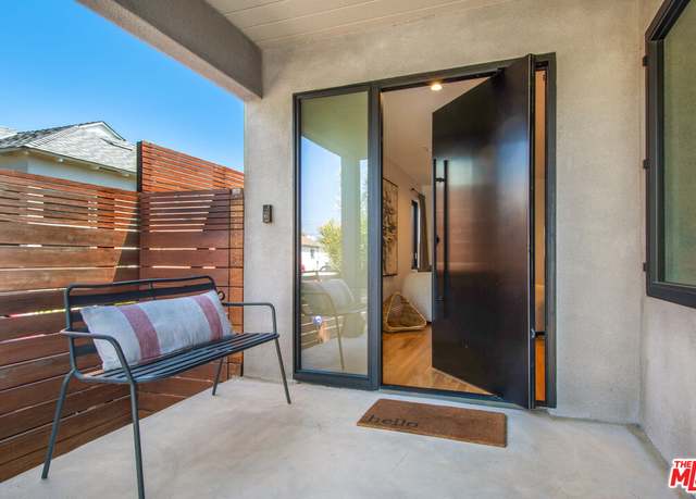 Property at 3558 S Muirfield Rd, Los Angeles, CA 90016, 3 beds, 2 baths