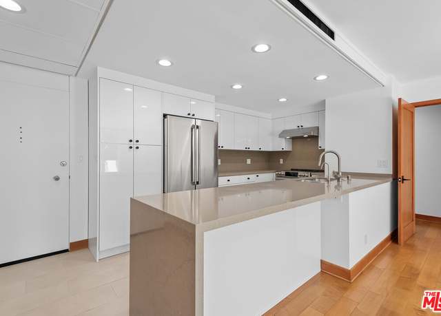 Property at 2160 Century Park East Unit 308N, Los Angeles, CA 90067, 2 beds, 2 baths