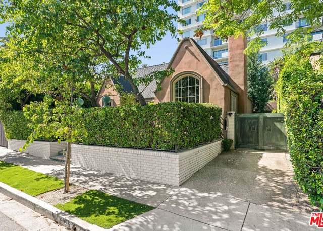 Property at 9053 Elevado St, West Hollywood, CA 90069, 2 beds, 2 baths