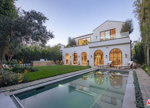 Property at 11916 Saltair Ter, Los Angeles, CA 90049, 5 beds, 5.5 baths