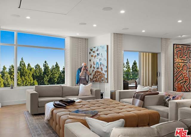 Property at 1 W Century Dr Unit 5B, Los Angeles, CA 90067, 2 beds, 2.5 baths