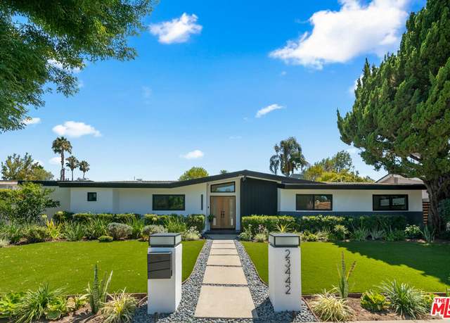 Property at 23442 Burbank Blvd, Woodland Hills, CA 91367, 3 beds, 3 baths
