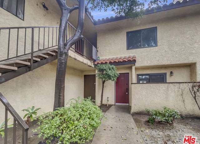 Property at 13540 Hubbard St #40, Sylmar, CA 91342, 2 beds, 1.5 baths