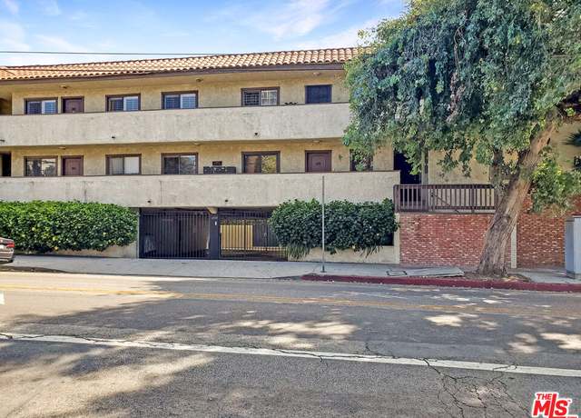 Property at 11574 Ohio Ave #201, Los Angeles, CA 90025, 2 beds, 2 baths