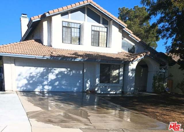 Property at 4725 Alojar Ln, Palmdale, CA 93551, 3 beds, 3 baths