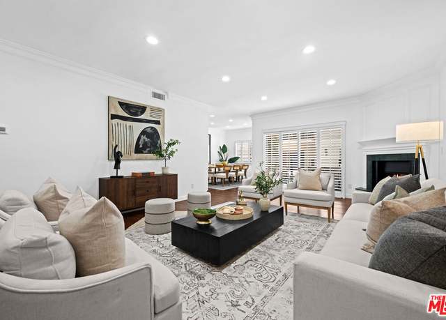 Property at 11928 Kiowa Ave #109, Los Angeles, CA 90049, 3 beds, 2.5 baths