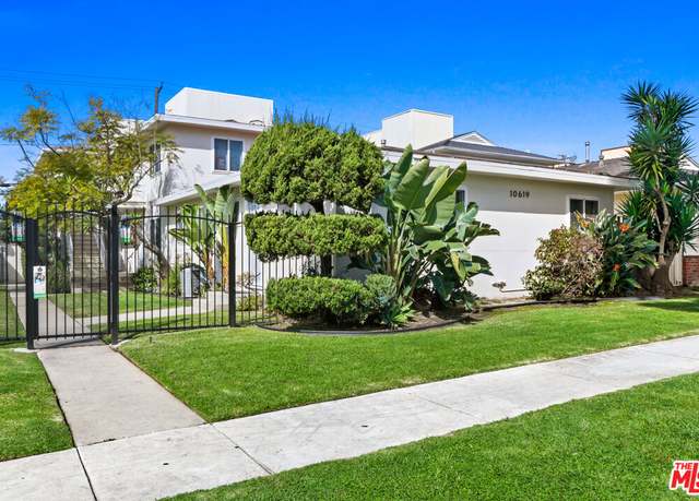 Property at 10619 Crenshaw Blvd, Inglewood, CA 90303, 6 beds, 5 baths