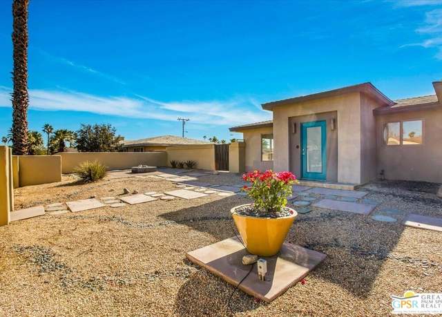 Property at 2307 E Wayne Rd, Palm Springs, CA 92262, 4 beds, 2.5 baths