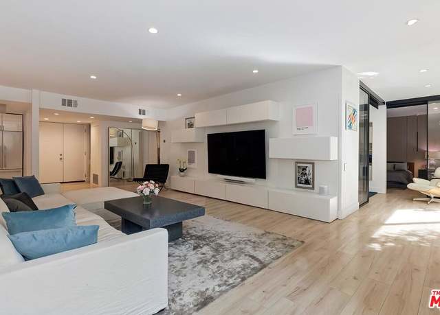 Property at 814 Amherst Ave #103, Los Angeles, CA 90049, 2 beds, 2 baths