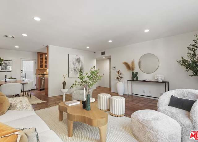 Property at 8590 Wonderland Ave, Los Angeles, CA 90046, 2 beds, 2 baths