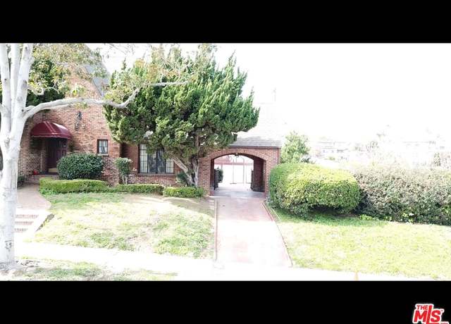 Property at 4731 Angeles Vista Blvd, View Park, CA 90043, 4 beds, 2 baths